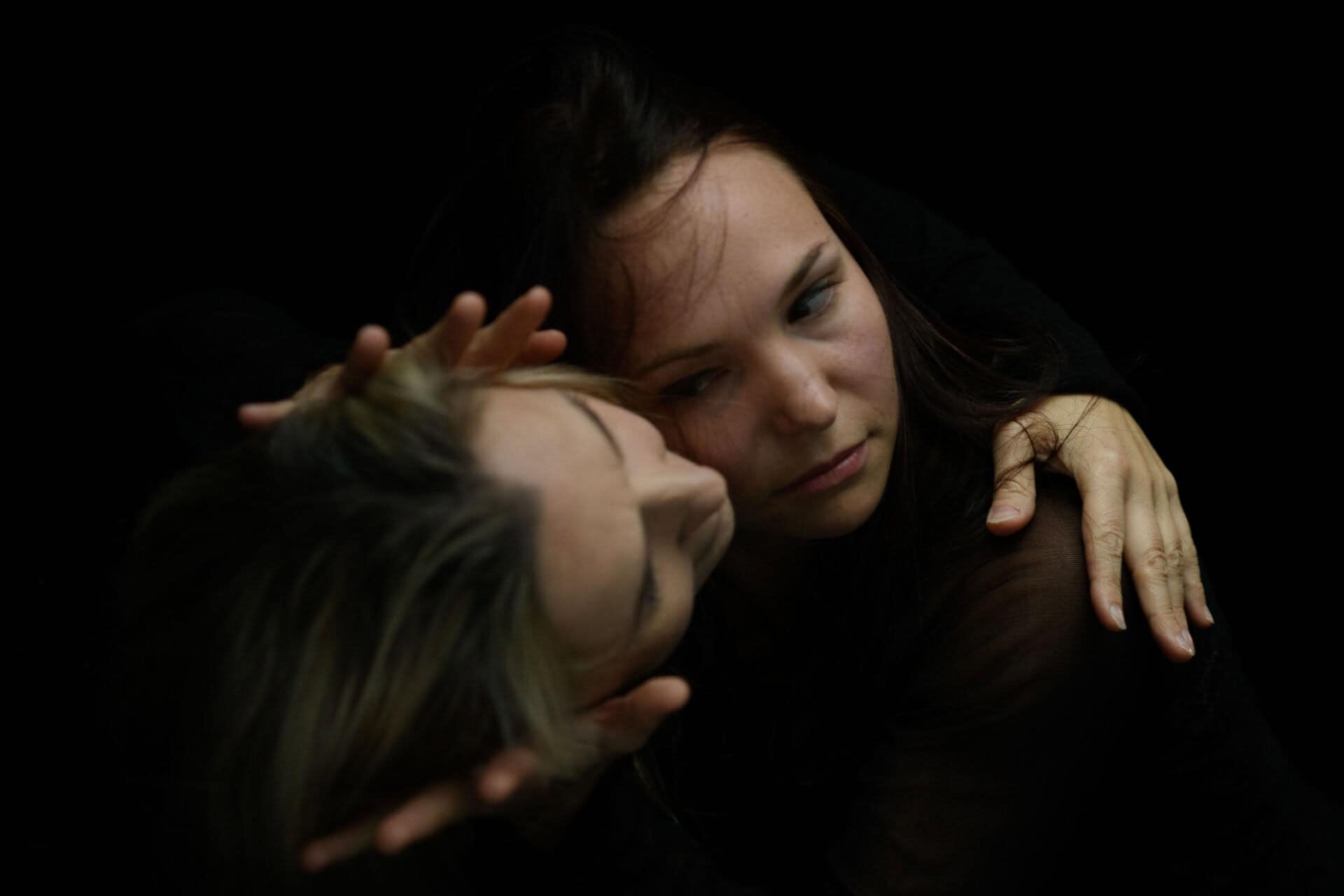 Kaja Lin Jagodič Avguštin pred premiero Točke izginjanja. Predmet me ne zanima samo kot rekvizit, ampak kot nek podaljšek giba